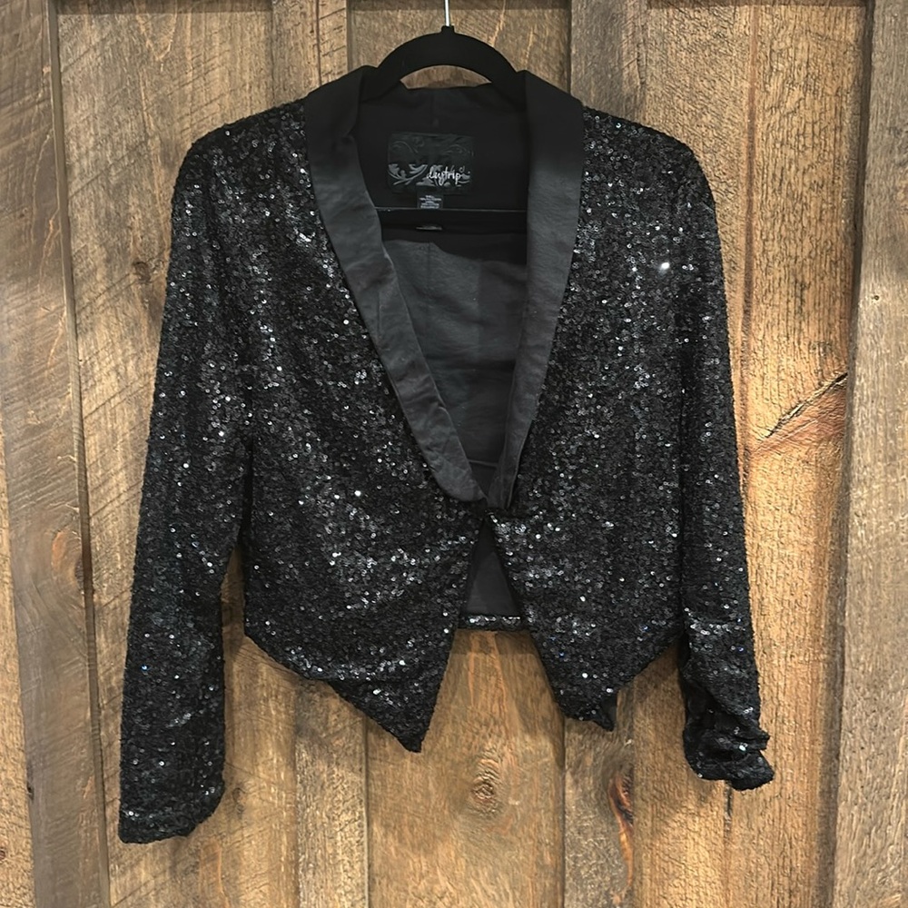 Cropped sequin blazer